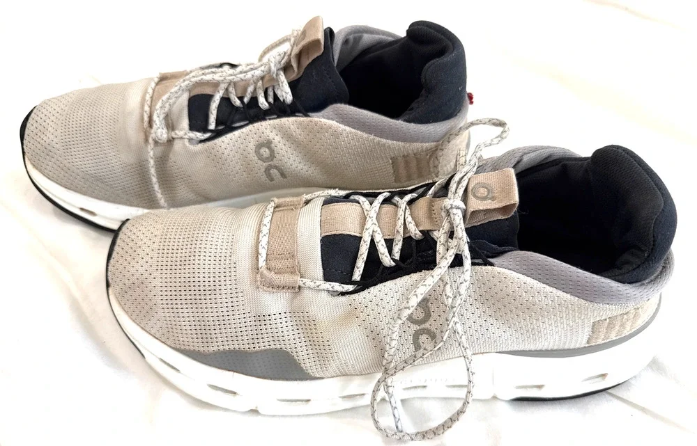 On Cloudnova Sneakers Men's 9.5 Beige Running Walking Athletic Shoes CloudTec